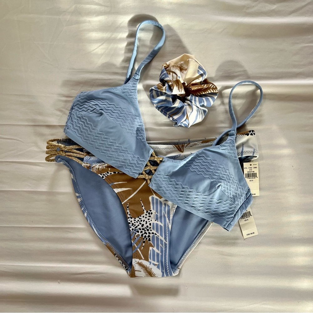 Aerie Bikini Swim Suit Set Size Small with Matching Scrunchie